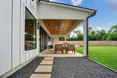 9115 Hammerly Boulevard, Houston, TX 77080 - Photo 42