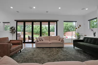 9115 Hammerly Boulevard, Houston, TX 77080 - Photo 12