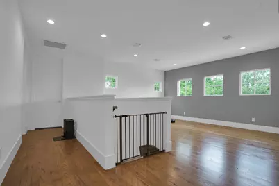 9115 Hammerly Boulevard, Houston, TX 77080 - Photo 24