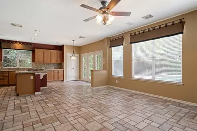 22 S Bethany Bend Circle, The Woodlands, TX 77382 - Photo 14