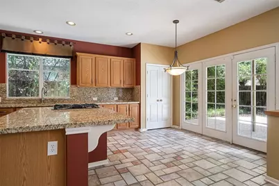 22 S Bethany Bend Circle, The Woodlands, TX 77382 - Photo 20