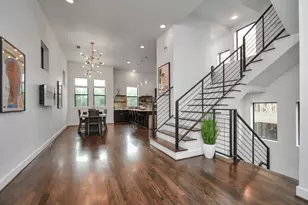1705 Dunlavy St, Houston, TX 77006 - Photo 14