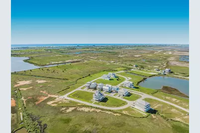 1638 Brown Pelican Bend, Galveston, TX 77554 - Photo 6