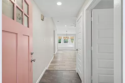 79 Fallshire Drive, The Woodlands, TX 77381 - Photo 2