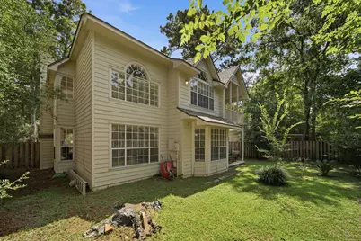96 E Lakeridge Drive, The Woodlands, TX 77381 - Photo 34