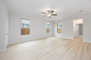 16866 Needlepoint Dr, Conroe, TX 77302 - Photo 6