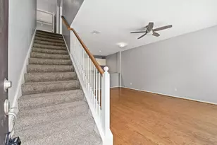 1507 Sutton St, Houston, TX 77006 - Photo 2