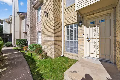 3100 Jeanetta Street #1004, Houston, TX 77063 - Photo 4