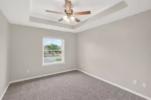 1402 Western Oaks Ct, Bryan, TX 77807 - Photo 18