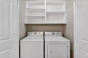 1402 Western Oaks Ct, Bryan, TX 77807 - Photo 14