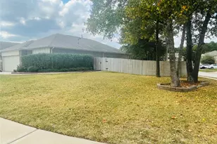 30565 Pleasant Oaks Dr, Magnolia, TX 77355 - Photo 26