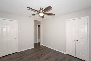 863 Sierra Brook Ln, League City, TX 77573 - Photo 18