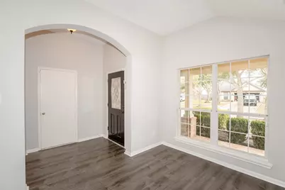 863 Sierra Brook Lane, League City, TX 77573 - Photo 4