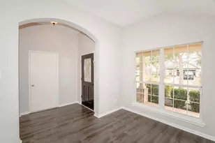 863 Sierra Brook Ln, League City, TX 77573 - Photo 4