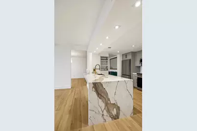 5001 Woodway Drive Drive #1806, Houston, TX 77056 - Photo 6