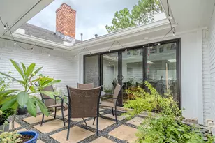 6518 Kury Ln, Houston, TX 77008 - Photo 24