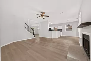2515 Blue Rose Dr, Missouri City, TX 77459 - Photo 2