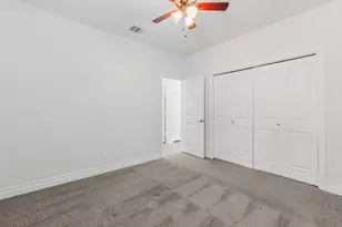 719 Cherokee Dr, Montgomery, TX 77316 - Photo 20