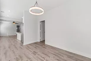 719 Cherokee Dr, Montgomery, TX 77316 - Photo 14