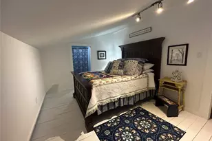 111 S Masonic St, Bellville, TX 77418 - Photo 22