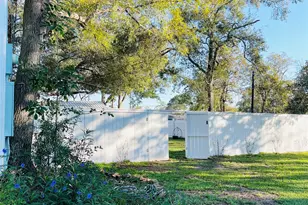 111 S Masonic St, Bellville, TX 77418 - Photo 26