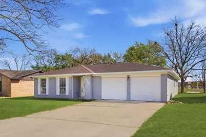 3120 Royal Street, Baytown, TX 77521 - Photo 2