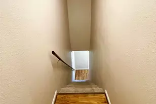 9303 Hammerly Blvd, Houston, TX 77080 - Photo 8