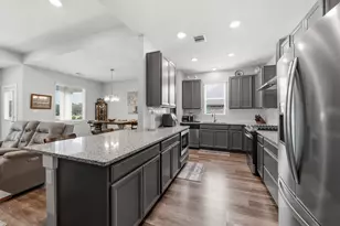 6109 White Oak Leaf Loop, Conroe, TX 77303 - Photo 12