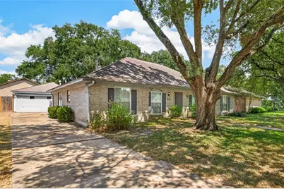 15718 Tumbling Rapids Drive, Houston, TX 77084 - Photo 2
