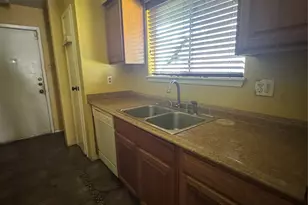 8028 Sands Points, Houston, TX 77036 - Photo 8