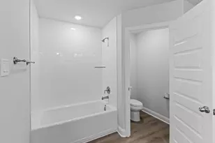 2209 S Post Oak Cir, Dayton, TX 77525 - Photo 14