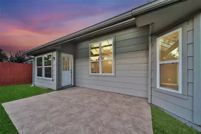 1407 Newmark Drive, Houston, TX 77014 - Photo 38