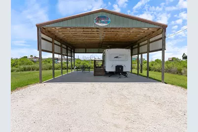 238 Flamingo Street, Sargent, TX 77414 - Photo 6