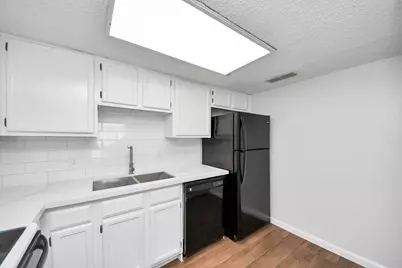 3750 Tanglewilde Street #A7, Houston, TX 77063 - Photo 16