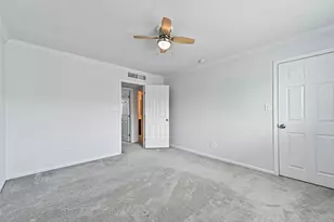 424 15th St, Galveston, TX 77550 - Photo 32