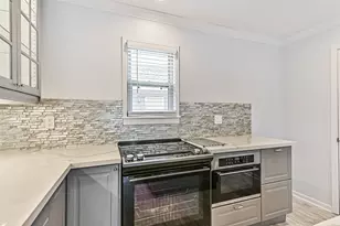 424 15th St, Galveston, TX 77550 - Photo 14