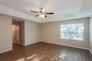 5505 Rio Sabinas St, Rosharon, TX 77583 - Photo 10