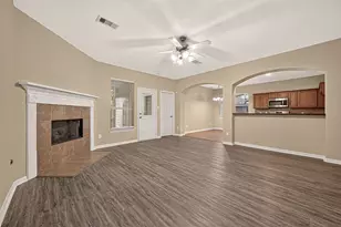 4903 Summer Ridge Dr, Conroe, TX 77303 - Photo 8