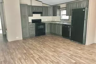 931 S Pine Lake Rd, Montgomery, TX 77316 - Photo 10