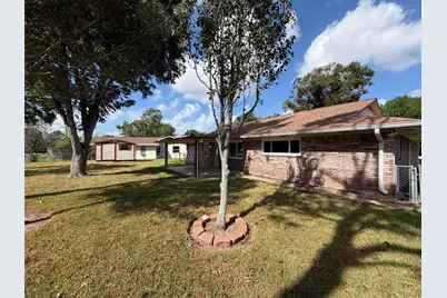 609 Heather Lane, Friendswood, TX 77546 - Photo 18