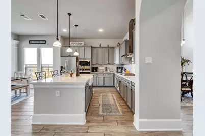 10302 Muir Peak Drive, Rosharon, TX 77583 - Photo 8