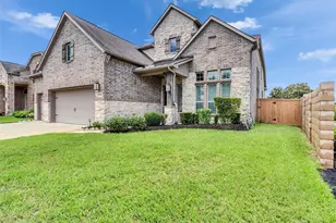 10302 Muir Peak Dr, Rosharon, TX 77583 - Photo 2
