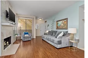 1881 Bering Dr, Houston, TX 77057 - Photo 2