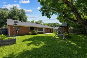 9314 Vickijohn Dr, Houston, TX 77031 - Photo 14