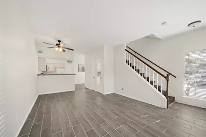 2626 Holly Hall Street #1102, Houston, TX 77054 - Photo 6