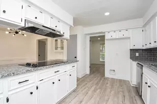 15814 Winding Moss Dr, Houston, TX 77068 - Photo 8
