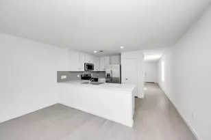 248 Hazy Pnes Ln, Willis, TX 77378 - Photo 4