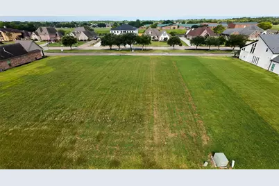 3445 Esplanade, Beaumont, TX 77707 - Photo 2