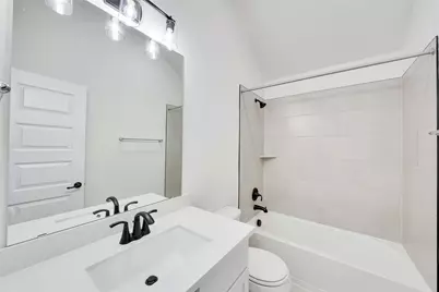 3005 Coral Rae Court, League City, TX 77573 - Photo 12