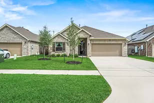 2020 Hyde Acres St, League City, TX 77573 - Photo 2